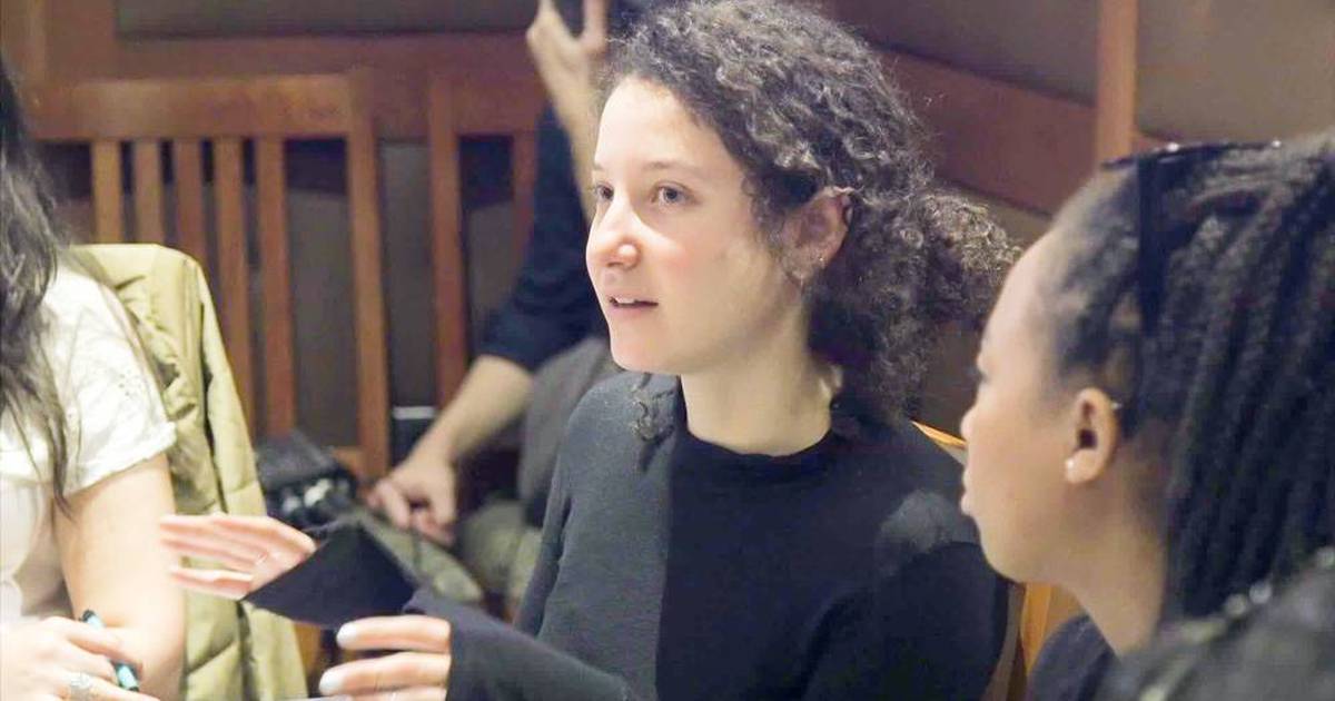 Inviting Students to Take a Stand and Disagree