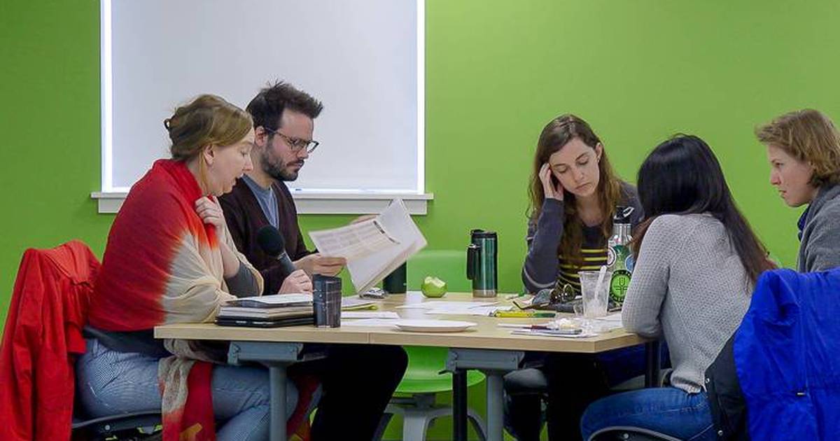 Using Discussion Protocols