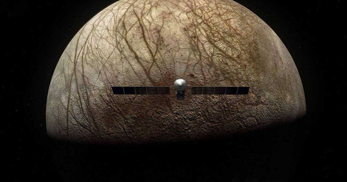 Europa Clipper Mission: Overview