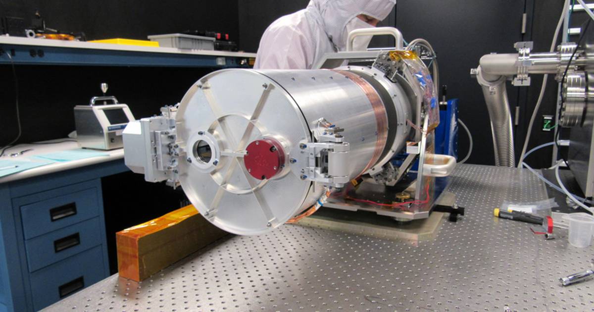 10 Things to Know About Europa Clipper's Science Instruments