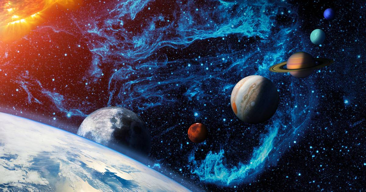 Middle School Earth and Space Sciences Investigations