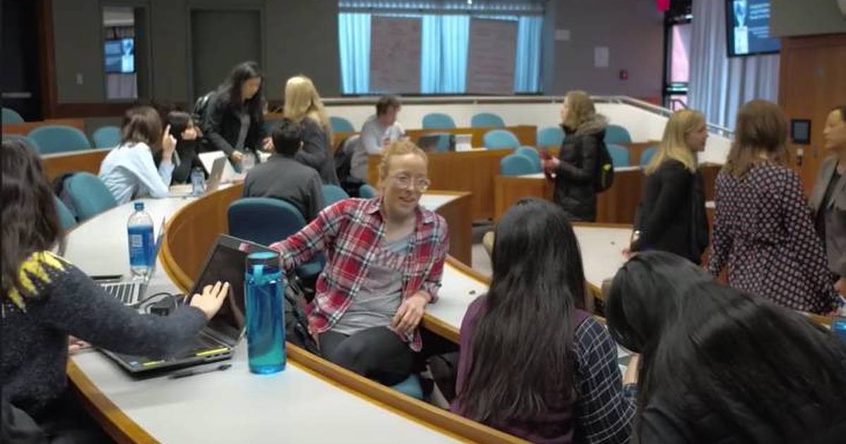 Shaking up the Classroom Arrangement