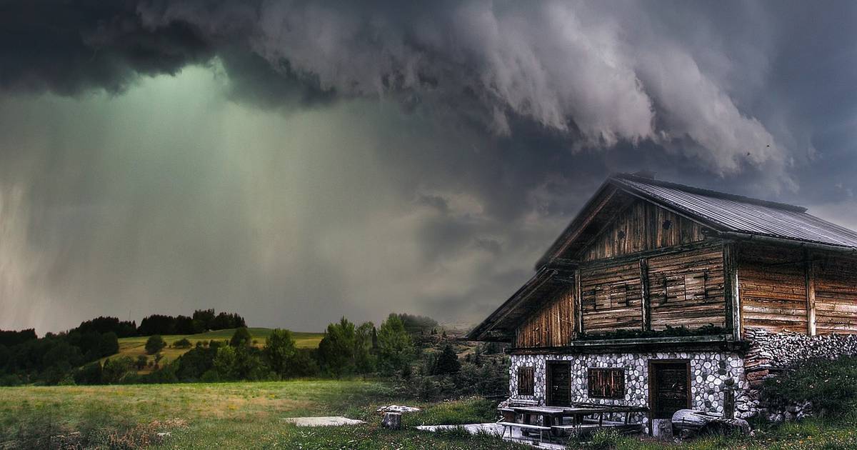 Activity | Flipside Science: The Climate Is Changing, but How's the Weather?