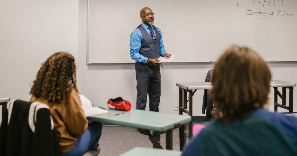Using Pre-Work to Highlight Diverse Voices in Classroom Discussion