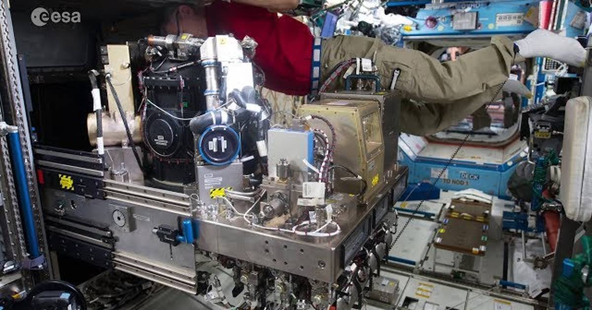 Refurbishing the ISS Combustion Rack