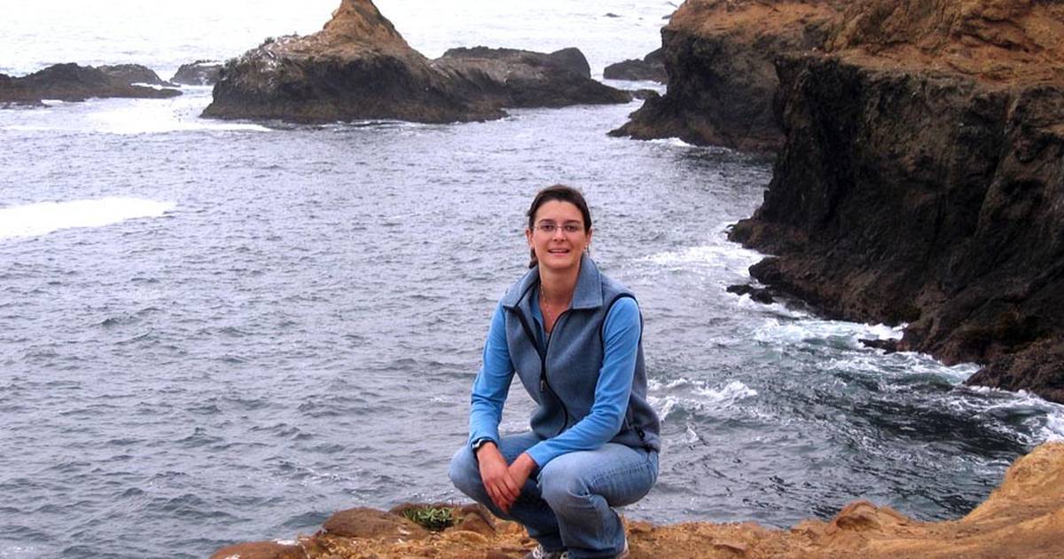 Warm Waters and White Sand Beaches: My Journey Studying Human Impacts on the Ocean