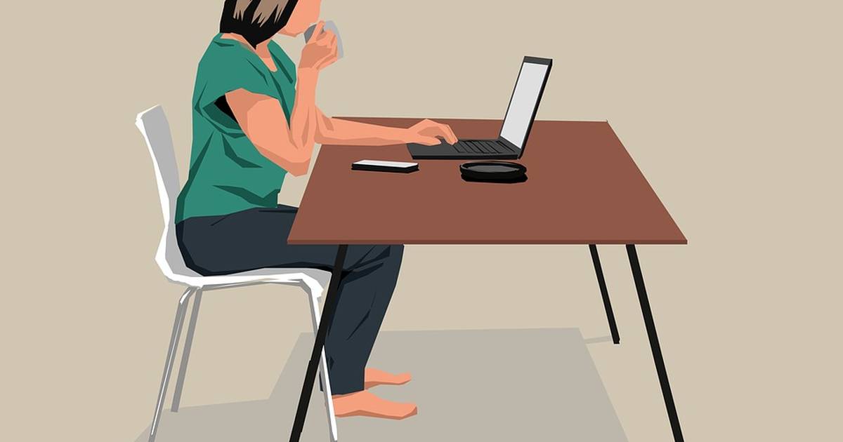 Many Women Still Drop Out of Science Careers. Why Is This Happening and How Do We Fix It?